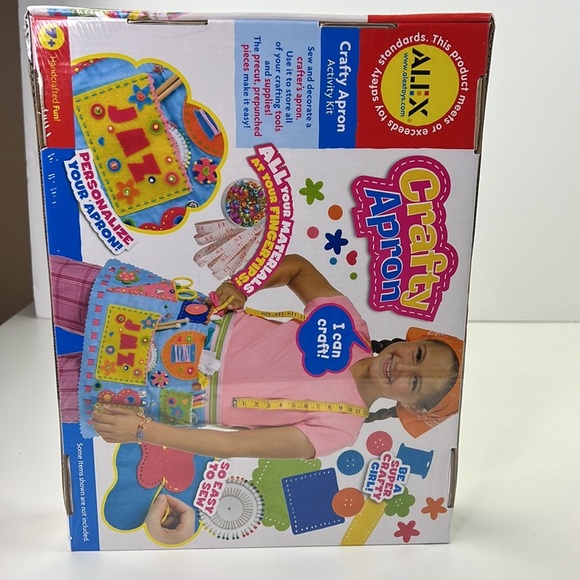 Kids Craft Kit - ALEX - Crafty Apron Activity Kit - Picture 2 of 3